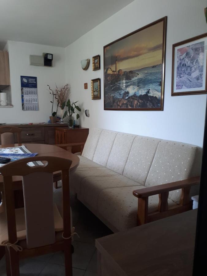 Apartment Maja *